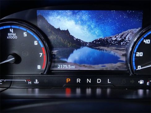 Used 2024 Ford Bronco Sport Outer Banks w/ Tech Package image 18