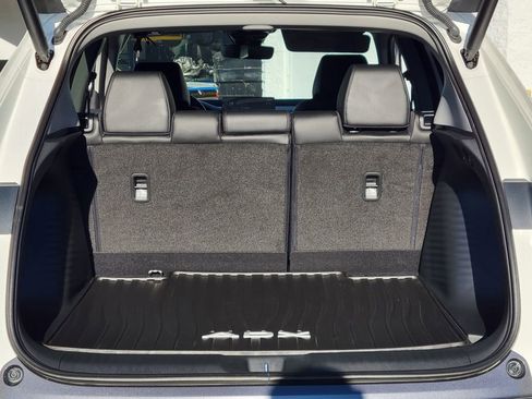 Certified 2025 Acura ADX FWD image 8