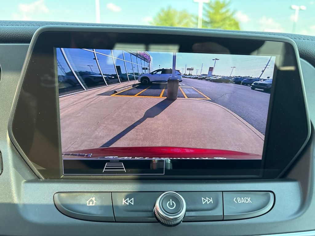 Used 2022 Chevrolet Blazer LT FWD image 20