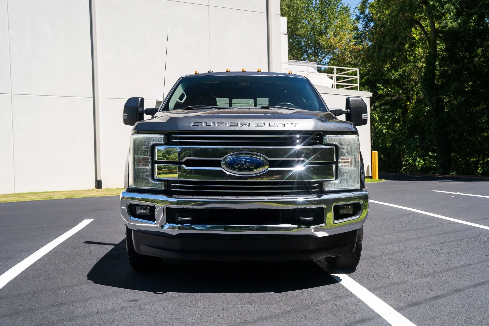 Used 2017 Ford F350 Lariat w/ Lariat Ultimate Package AWD/4WD image 14