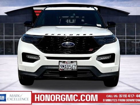 Used 2023 Ford Explorer ST w/ Equipment Group 401A AWD/4WD image 2