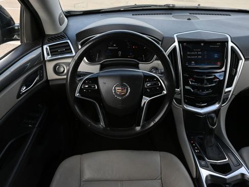 Used 2014 Cadillac SRX FWD image 9