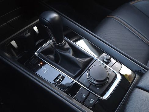 Certified 2025 MAZDA CX-50 AWD 2.5 S w/ Premium Plus Pkg image 18