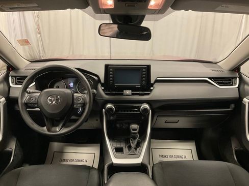 Used 2021 Toyota RAV4 LE image 2