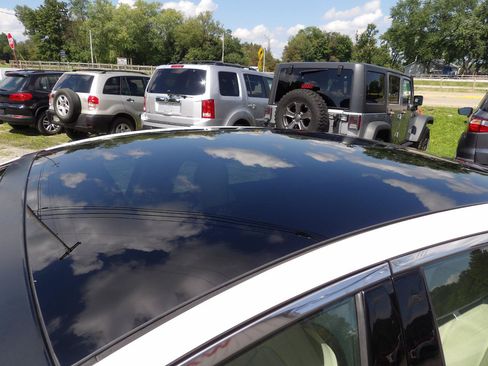 Used 2014 Lincoln MKZ AWD image 11