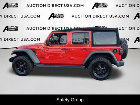 Used 2024 Jeep Wrangler Unlimited Sport AWD/4WD image 3