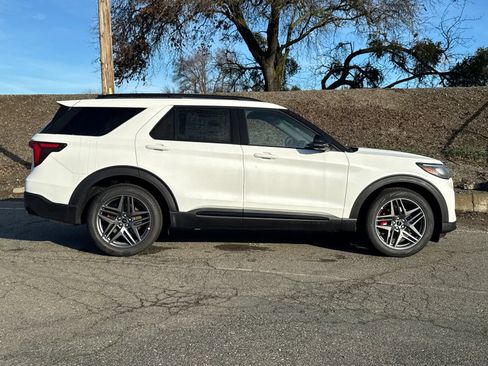 New 2026 Ford Explorer ST w/ Sun And Sound Package image 2