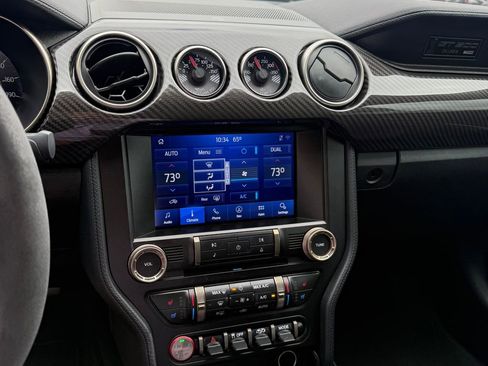 Used 2021 Ford Mustang Shelby GT500 w/ Technology Package image 23