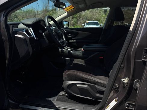Used 2016 Nissan Murano S w/ Navigation Package AWD/4WD image 9