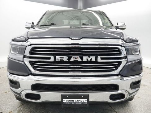 Used 2019 RAM 1500 Laramie AWD/4WD image 9