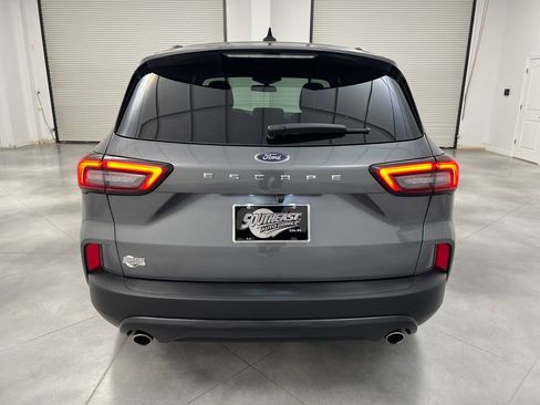 Used 2026 Ford Escape ST-Line FWD image 6