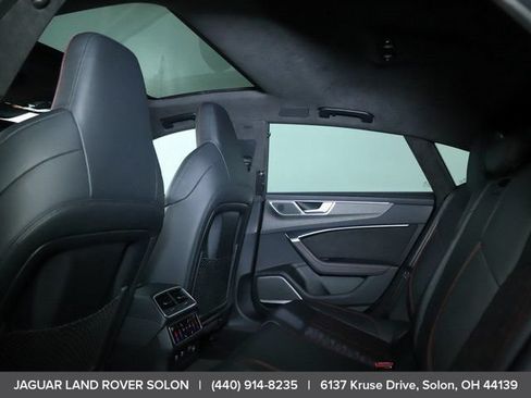 Used 2021 Audi RS 7 Sportback w/ Carbon Optic Package AWD/4WD image 20