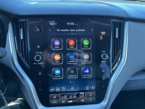 Used 2025 Subaru Outback Premium w/ Popular Package #1A image 13