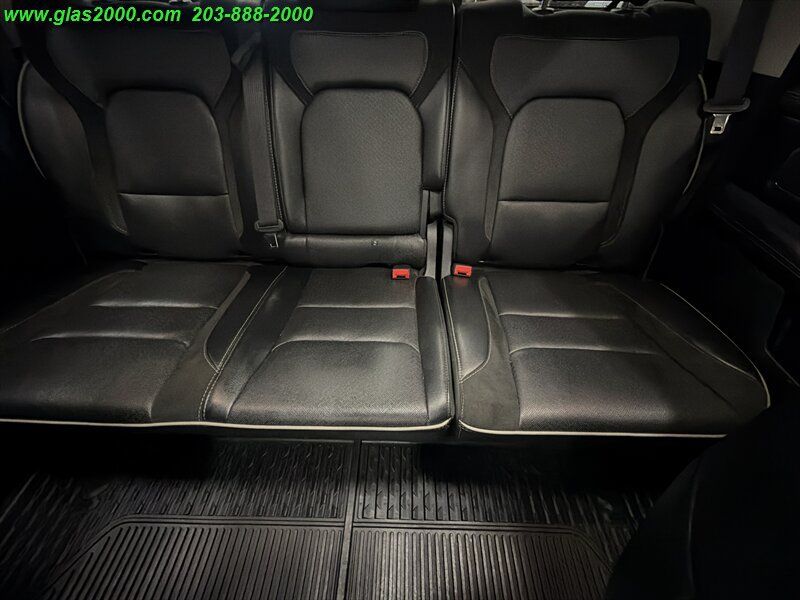 Used 2022 RAM 1500 Laramie AWD/4WD image 30