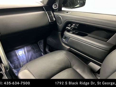 Used 2020 Land Rover Range Rover HSE image 10