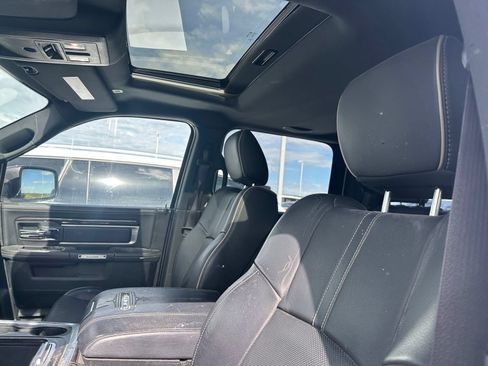 Used 2017 RAM 1500 Limited AWD/4WD image 5