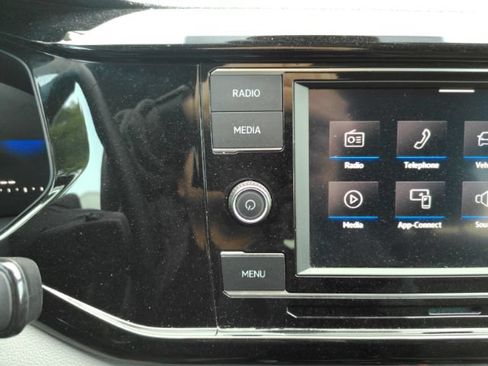 Used 2024 Volkswagen Taos S FWD image 36