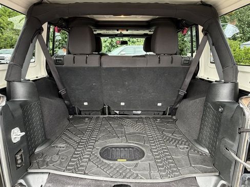 Used 2017 Jeep Wrangler Unlimited Sport w/ Quick Order Package 24S image 28