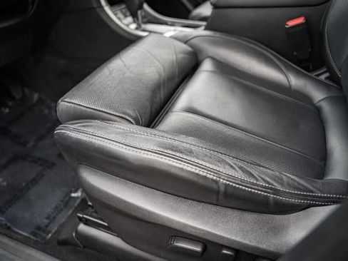 Used 2022 Subaru Ascent Limited image 34