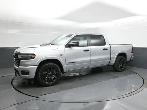 New 2026 RAM 1500 Laramie AWD/4WD image 34