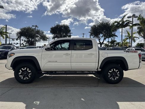 Used 2023 Toyota Tacoma TRD Off-Road image 28