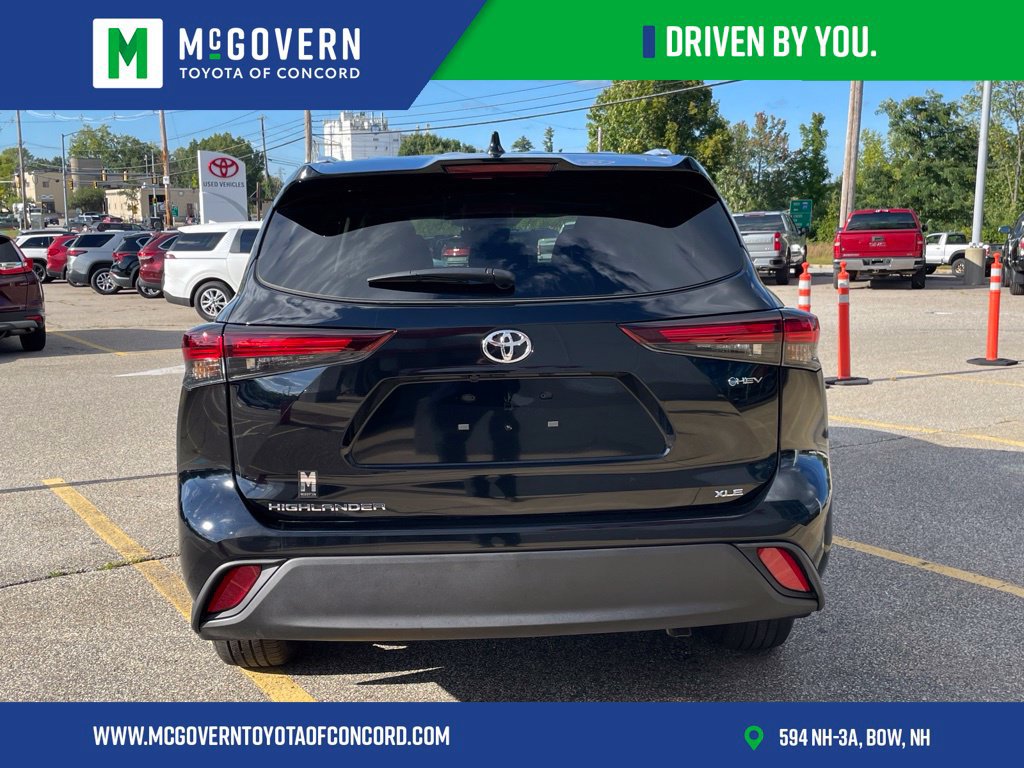 Used 2026 Toyota Highlander XLE AWD/4WD image 4