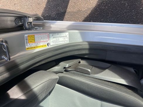 Used 2017 Ford Fiesta S image 5