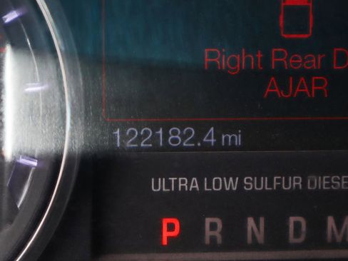 Used 2016 Ford F250 Lariat w/ Lariat Ultimate Package AWD/4WD image 28