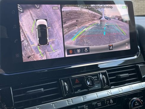 New 2026 Nissan Pathfinder SL AWD/4WD image 28