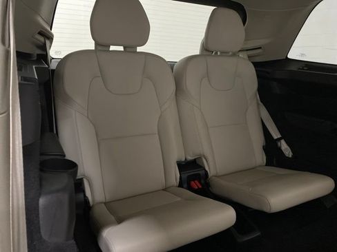 Used 2024 Volvo XC90 B6 Core AWD/4WD image 77