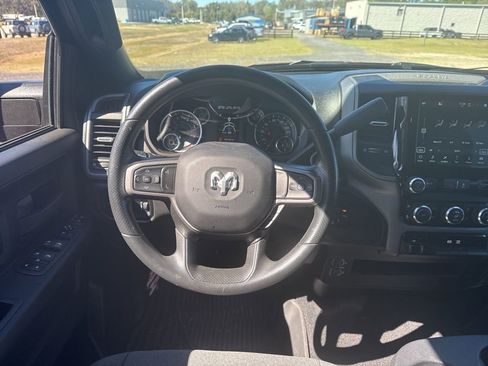 Used 2024 RAM 3500 Tradesman w/ Chrome Appearance Group image 16