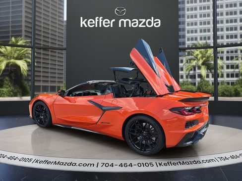 Used 2026 Chevrolet Corvette Z06 RWD image 12