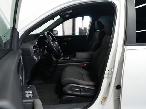 Used 2023 Honda Pilot Sport image 26