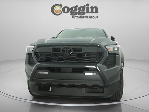 New 2026 Toyota Tacoma TRD Off-Road AWD/4WD image 32