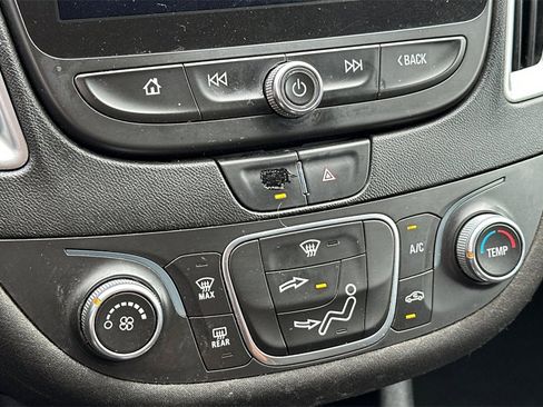 Used 2020 Chevrolet Malibu LS w/ LPO, Convenience Package 2 image 16