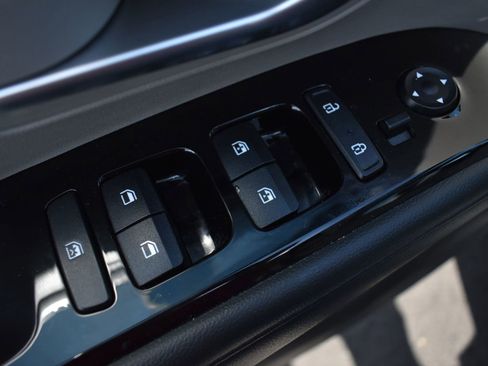 Used 2024 Hyundai Tucson Limited image 13