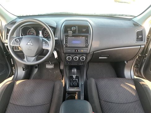 Used 2018 Mitsubishi Outlander Sport ES image 9