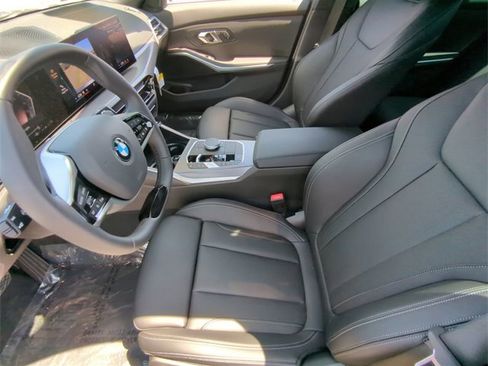 New 2025 BMW 330i Sedan w/ Convenience Package image 20