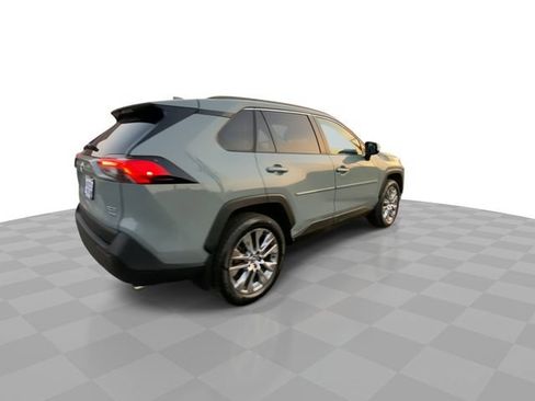 Used 2020 Toyota RAV4 XLE Premium AWD/4WD image 2