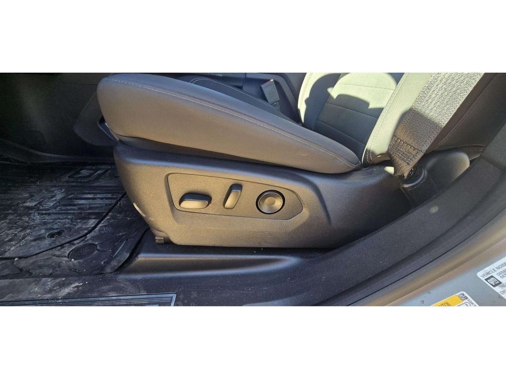 Used 2026 GMC Hummer EV 3X w/ Carbon Fiber Edition Package AWD/4WD image 17