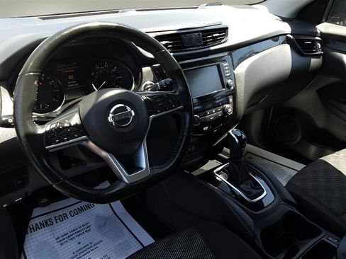 Used 2019 Nissan Rogue Sport SV w/ All-Weather Package AWD/4WD image 10