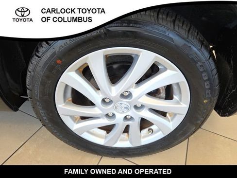 Used 2012 MAZDA MAZDA3 i Grand Touring w/ Tech Pkg FWD image 12