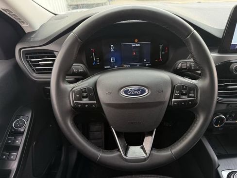 Used 2023 Ford Escape Active image 12