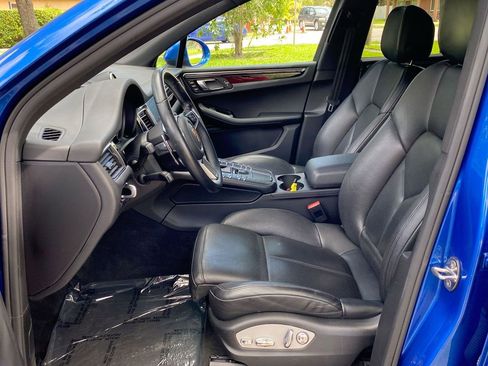 Used 2018 Porsche Macan Sport Edition image 33