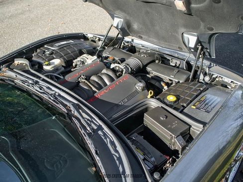 Used 2003 Chevrolet Corvette Convertible w/ Preferred Equipment Group1 image 24