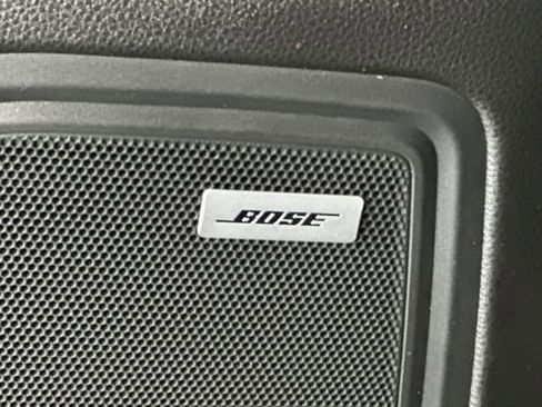 Used 2021 Porsche Macan image 22