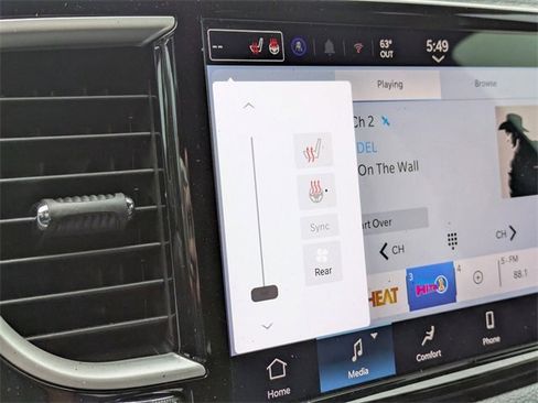 New 2026 Chrysler Pacifica Select image 22