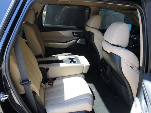 Certified 2025 Acura MDX FWD w/ Technology Package image 13