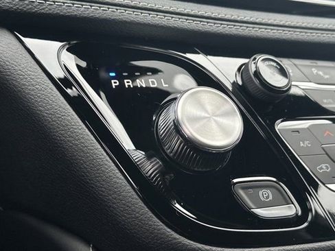 New 2026 Chrysler Pacifica Limited image 30