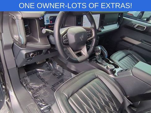 Used 2023 Ford Bronco Wildtrak image 12